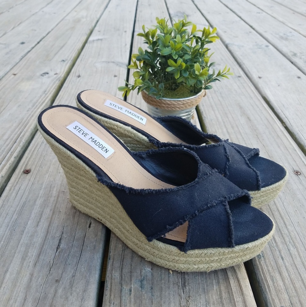 Steve Madden Wedges Size 10